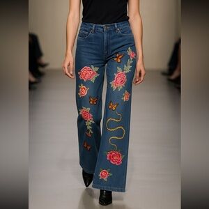 # 11 - Tenax - Jeans With Embroidered Patches - Wide Leg